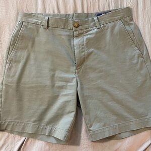 Vineyard Vines Men's Light Sage Flat-Front Shorts